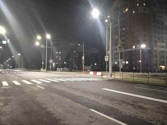 В Брянске включили освещение на новой дороге по Советской