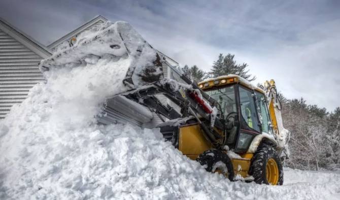 В Брянской области подготовили 77 отрядов по очистке дорог от снега