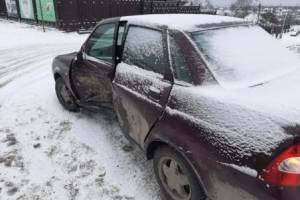 В Брянске два человека пострадали в ДТП с «Яндекс.Такси»