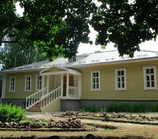 В Овстуге до конца года отремонтируют школу Марии Бирилевой