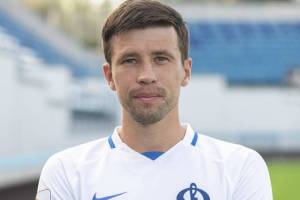 Лучший игрок брянского «Динамо» Валерий Сорокин стал отцом