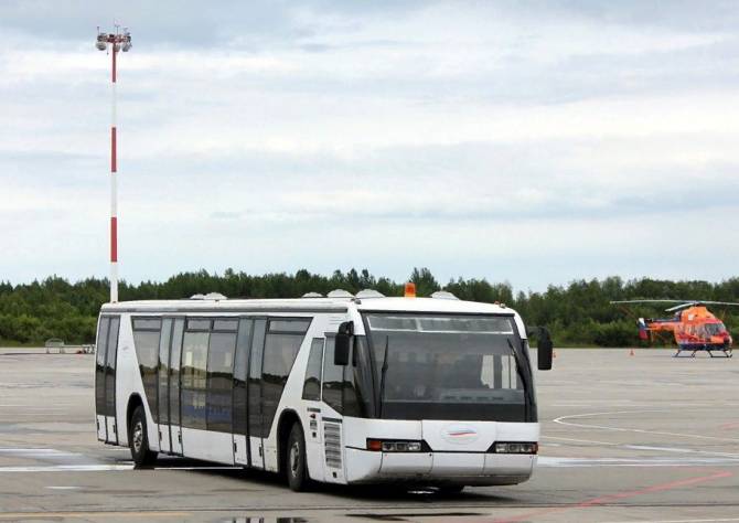 Аэропорт «Брянск» закупил два перронных автобуса