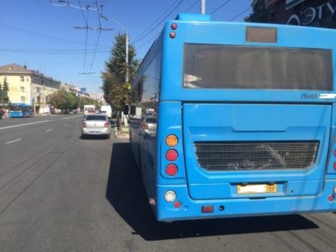 В брянском автобусе пострадала 84-летняя женщина
