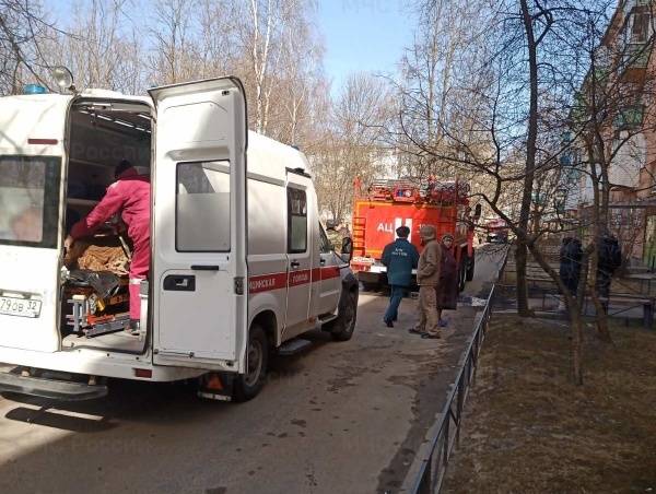 В Клинцах при пожаре в квартире пострадал человек