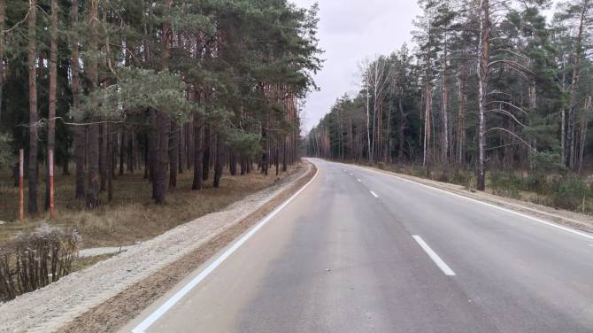 На Брянщине заасфальтировали дороги «Брянск-Урицкий» и «Урицкий-Козелкино»