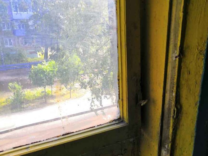 В Брянске  ужасы пятиэтажки на улице Донбасской сняли на фото