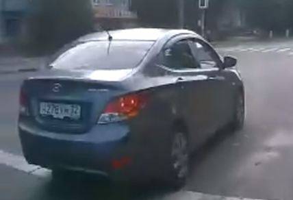 В Брянске лихач на Hyundai едва не устроил ДТП