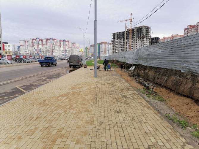 В Брянске ликвидируют провал на улице Горбатова