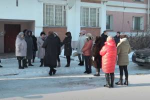 В Почепе может оказаться бездомной обманутая врач из Казахстана