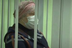 В Брянске приговор опекуну девочки-маугли вынесут 8 февраля