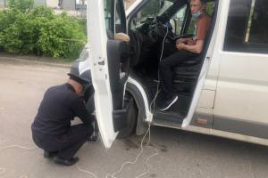 В Брянске за два дня на нарушениях попались 100 водителей автобусов