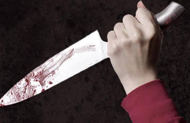 В Новозыбкове женщина убила сына ударом ножа в сердце