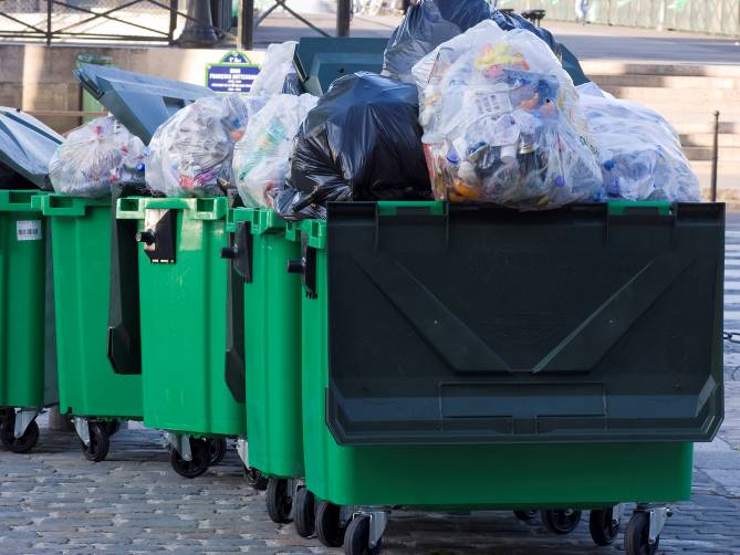 Брянцы смогут сделать перерасчёт платы за вывоз мусора