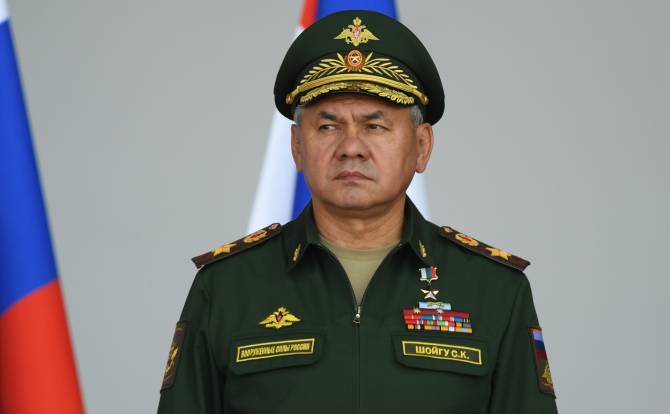 Министр обороны Шойгу пообещал уничтожать угрожающие Брянску ракеты НАТО