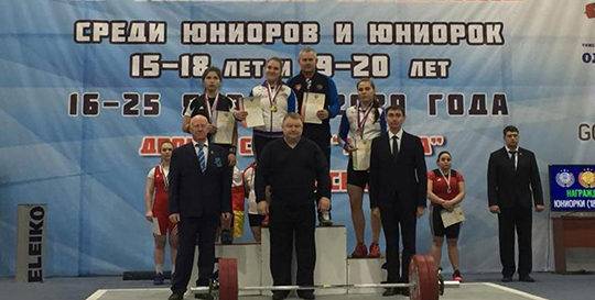 Брянские тяжелоатлетки стали призерами первенства России