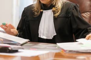 В Брянской области назначили трех новых мировых судей