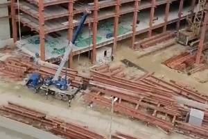 В Брянске строители ТРЦ «МегаГРИНН» разбудили жителей многоэтажки