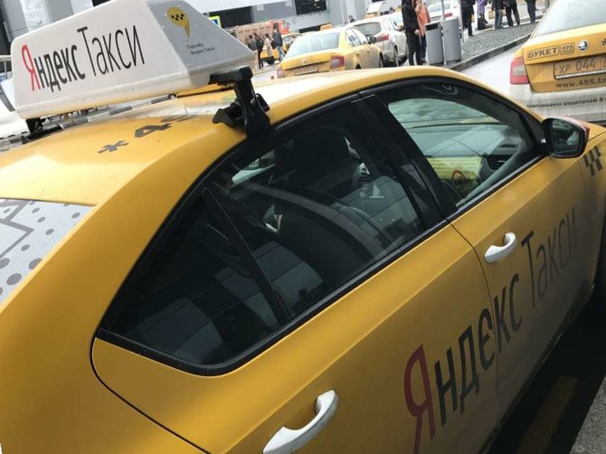 В Брянске водители «Яндекс.Такси» пожаловались на мизерные заработки