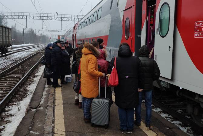 Брянцы сняли видео «штурма» неисправных двухэтажных поездов до Москвы