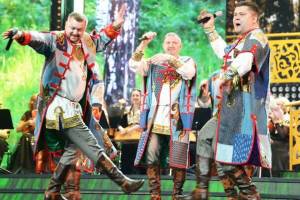Брянский ансамбль «Ватага» зажег на фестивале в Санкт-Петербурге
