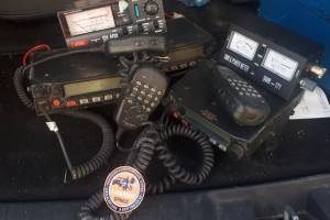 «Как слышно, прием»: Брянскому отряду «Лиза Алерт» подарили радиостанции