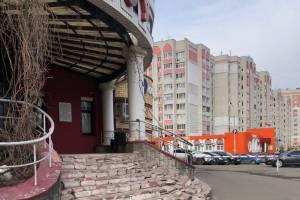 В центре Брянска «разбомбили» бывшее здание МПСУ