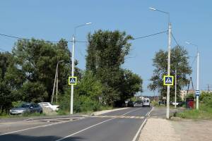 В брянском посёлке Ходаринка отремонтировали три центральные дороги