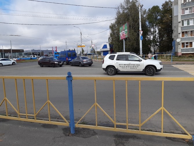 В Брянске на Телецентре в ДТП попала «Lada Priora»