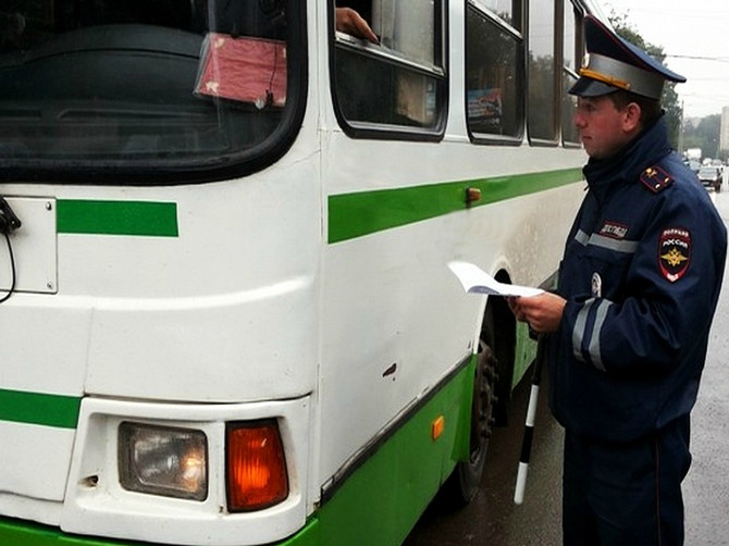 В Брянске гаишники устроят охоту на маршрутчиков и водителей автобусов