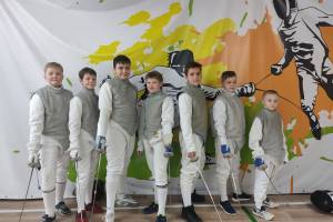 Юные брянцы заняли 3 место на межрегиональном турнире по фехтованию