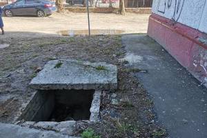 В Брянске сфотографировали опасную ловушку на Ульянова