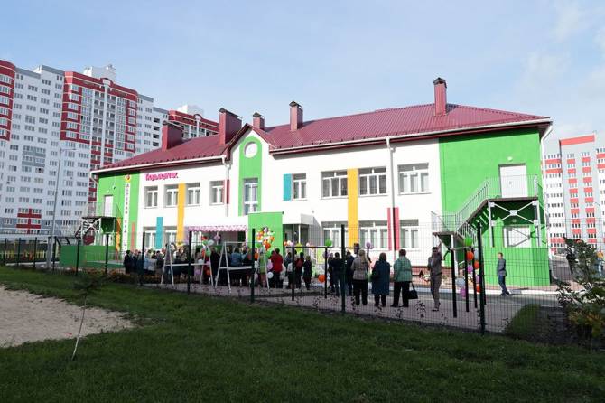 В Брянске открыт набор в новый детский сад «Тюльпанчик»