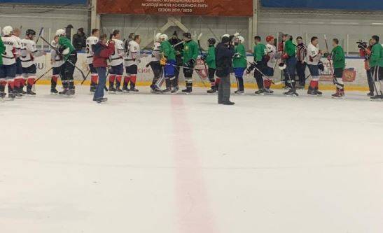 В Брянске прошел благотворительный хоккейный матч
