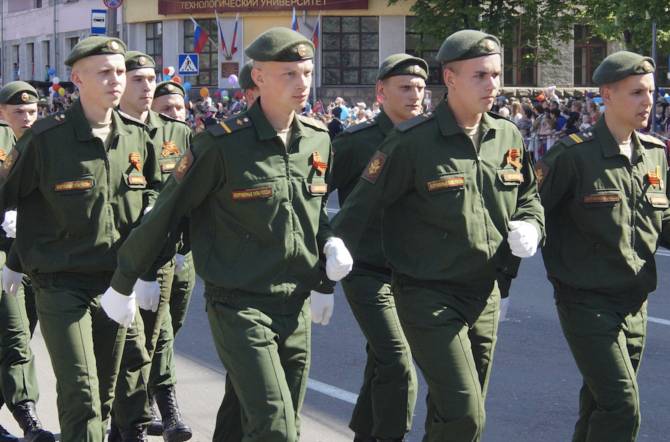 Брянских новобранцев в армию протестируют на COVID-19