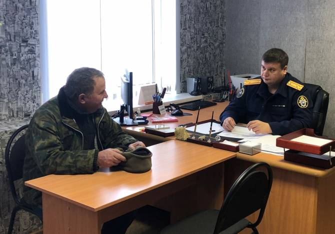 Главный следователь Брянщины выслушал жалобы новозыбковцев