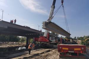 В Брянске ускорили темп строительства Литейного моста