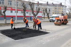 В Брянске проверяют качество гарантийного ремонта дорог