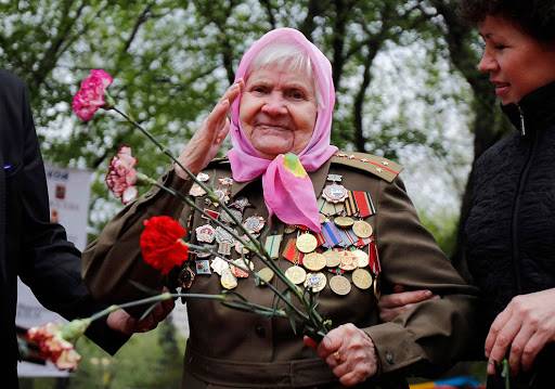 Почти миллиард рублей раздали брянским ветеранам ко Дню Победы