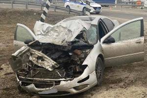 Под Почепом в разбившемся Chrysler ранена 36-летняя женщина