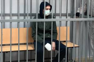 Задержанного за смертельное ДТП Максима Резунова доставили в суд