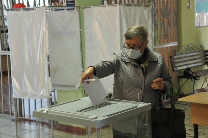На избирательных участках Брянщины работают 9 тысяч наблюдателей