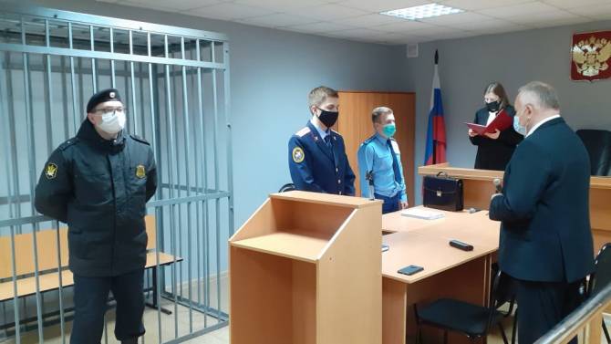 В Брянске избрали меры пресечения для участников банды патологоанатомов