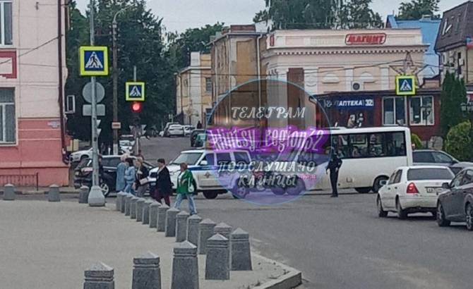 В Клинцах эвакуировали здание горадминистрации и ТЦ «Московский»