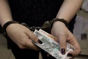 У жителя Новозыбкова бывшая жена украла с карты 35,5 тысяч рублей