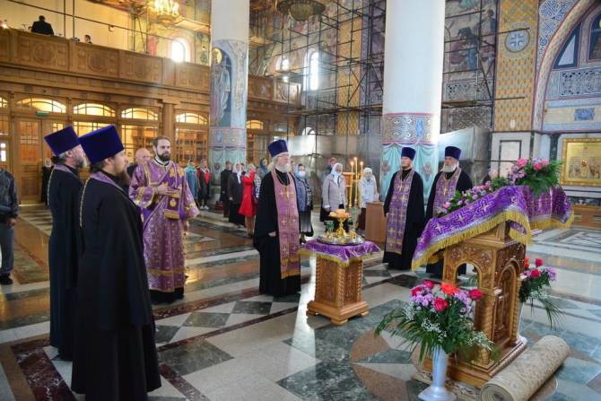 На Брянщине православные верующие отмечают Воздвижение
