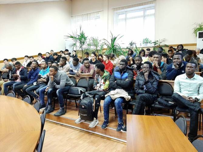 В Брянске завис вопрос с поступлением иностранцев в вузы