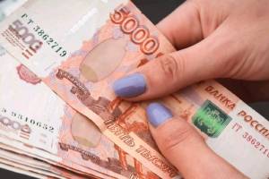 В Комаричах две работницы обманули свои предприятия на 11 млн рублей