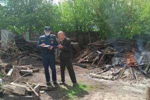 В Карачевском районе за поджог травы и мусора с начала года наказали 23 человека