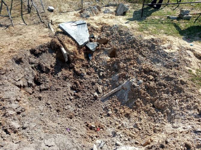Жителям Белой Березки возместят ущерб за разрушенные при обстреле ВСУ могилы