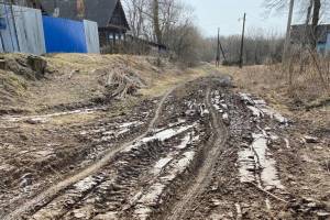 Погарских чиновников наказали за убитую дорогу в селе Савостьяны